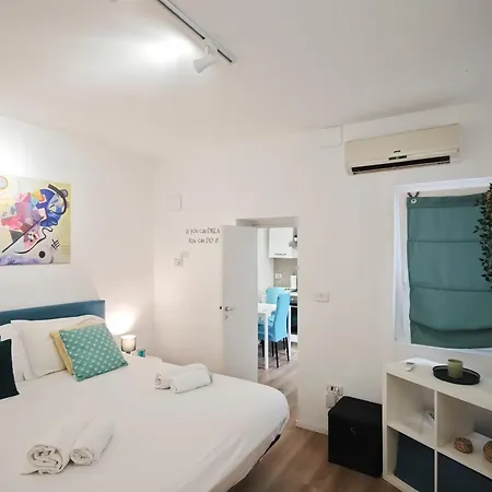 Giallosole Apartment Bari