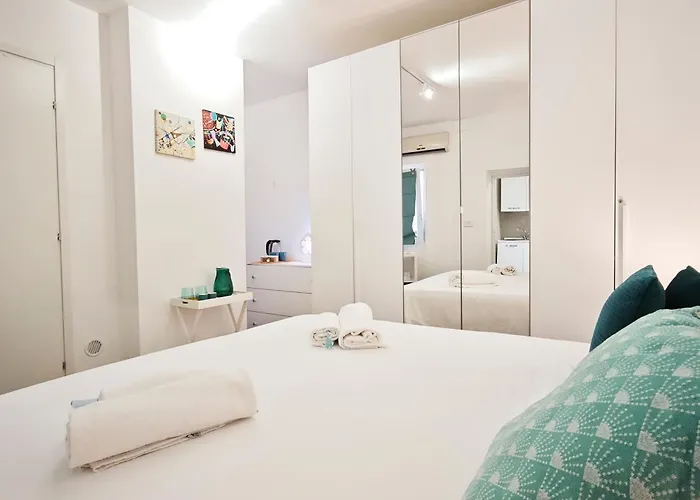 Giallosole Apartment Bari