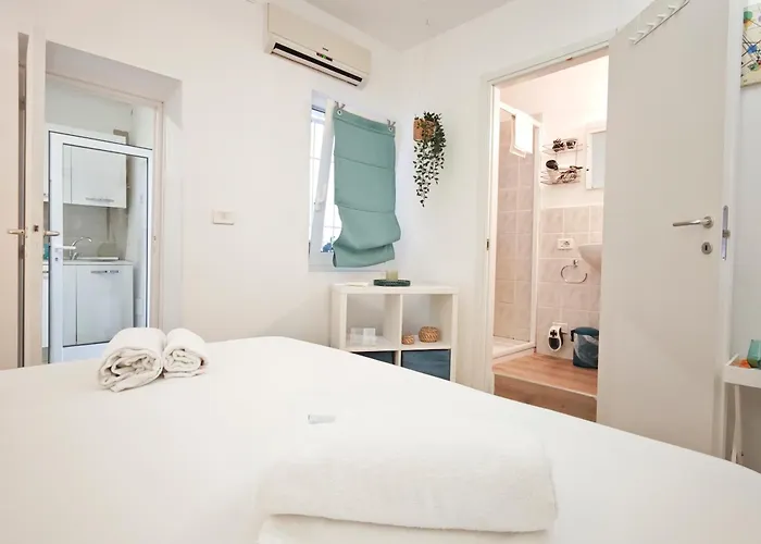 Apartment Giallosole